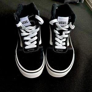 VANS Kids Sk8-Hi Shoe